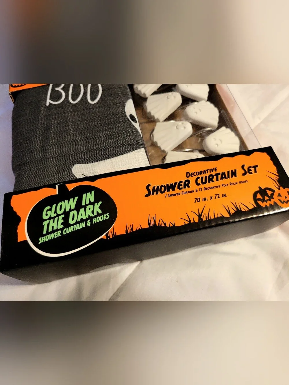 House of Frights gray glow
